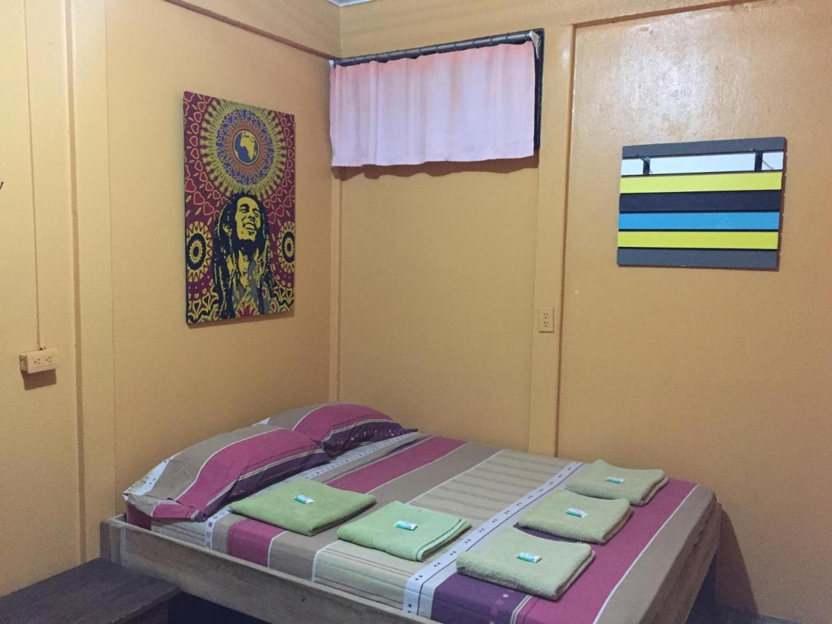 Hotel One Love Puerto Viejo Puerto Viejo de Talamanca Dış mekan fotoğraf