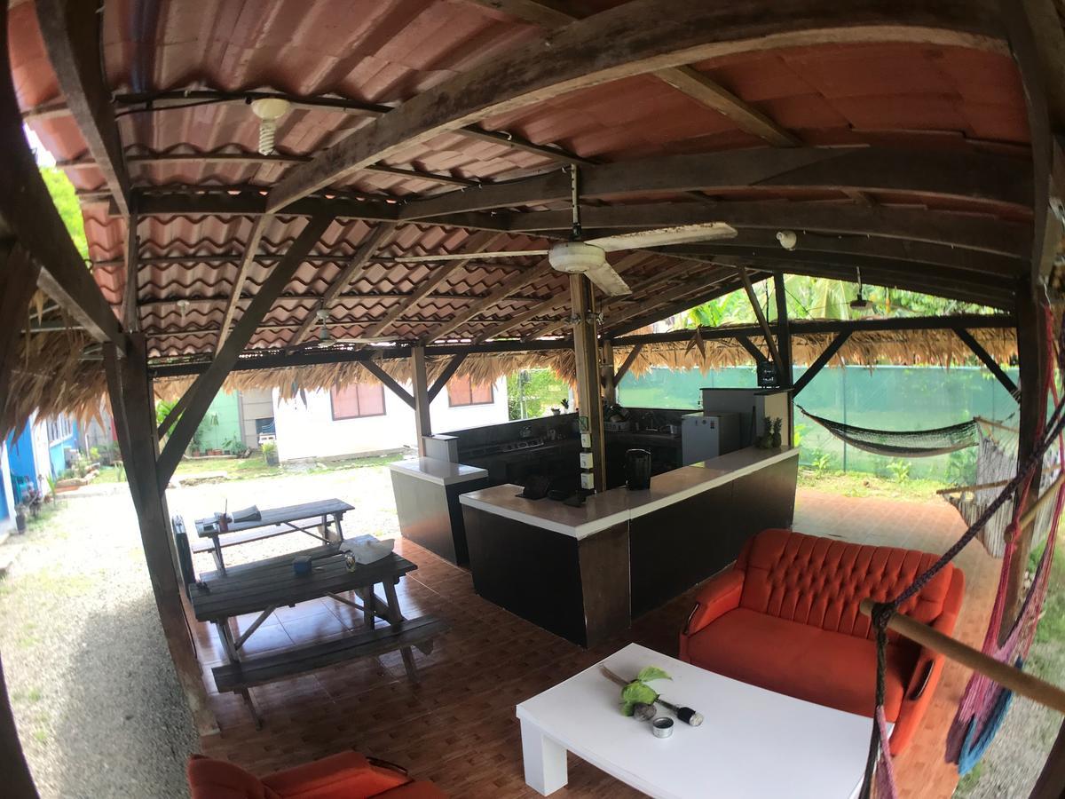 Hotel One Love Puerto Viejo Puerto Viejo de Talamanca Dış mekan fotoğraf